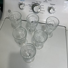 VTG Arcoroc France Clear Embossed Fruit Footed 8oz Wine Glasses set of 6 *EUC*