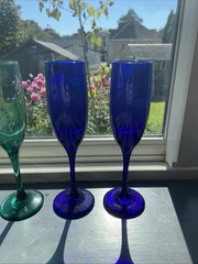 Vtg Lot Of 4 Libbey Cobalt Blue Emerald Green Glass Champagne Flutes 8 3/4″