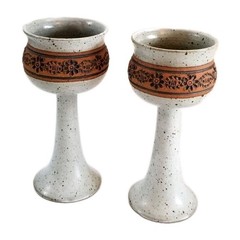 Set of 2 Studio Art Pottery Wine Glass Goblet 7.5″H White Speckled Signed