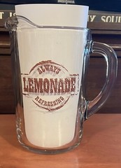 Libbey Crisa «Always Refreshing Lemonade» Pitcher 3 Qts. 8″ Tall Heavy Glass