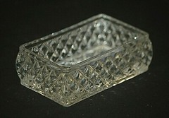 Elegant Clear Crystal Open Trinket Box Diamond Sides Starburst Bottom Unknown