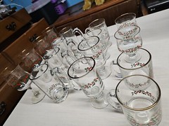 Set of 16 Vintage Christmas Libbey Ribbon & Berry Festive Glasses (OK)