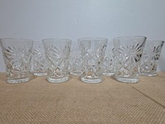 (8) Anchor Hocking Prescut Oatmeal Pattern 4 oz Glasses EXC