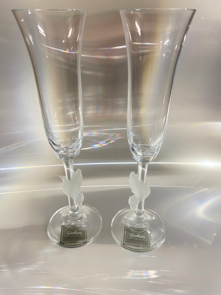 GORHAM AMORE WEDDING DOVES Crystal Toasting Champagne Flutes set of 2