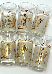 Shot Glasses Mid‑Century Gold Dove Set of 10, 1 1/2″ Rim, Vintage MCM Barware