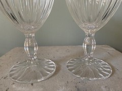 FOUR 4 Mikasa ITALIAN COUNTRYSIDE 6 3/4” Wine Glasses Swirls/Pressed/Knob Stem