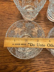 Laura Glassworks Daisy Floral 4″ tall Double Old Fashioned Tumblers (set of 4)