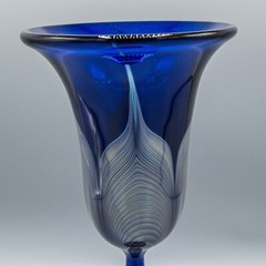 Steven Correia Pulled Feather Blue Iridescent Wine Water Goblet Glass 9 7/8″H