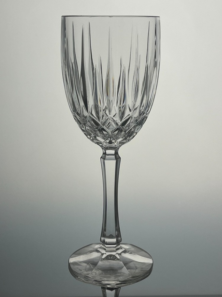 Stunning REGALTA by Gorham Crystal Water Goblet 8 3/8″ New