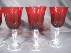 Cristal D’Arques-Durand Casual Settings Ruby Wine Glasses Set of 4
