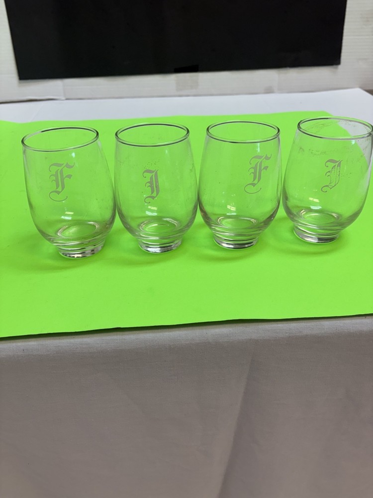 4 Libbey Tempo Clear Flat Tumblers with Letter «F» Monogramed Pre-Owned