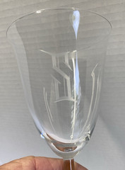 Vintage Engraved Monogram Letter «S» Clear Wine Glasses. 7″ Tall, Set of 2.