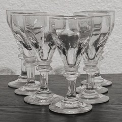 Antique Victorian Deceptive Toastmaster Knopped Stem Toasting Dram Glasses (x 7)