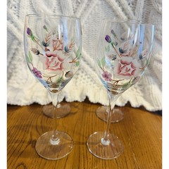 ROMANIA WINE GLASSES Hand-painted Floral Design Set of 4 Made In Romania 8″ BC