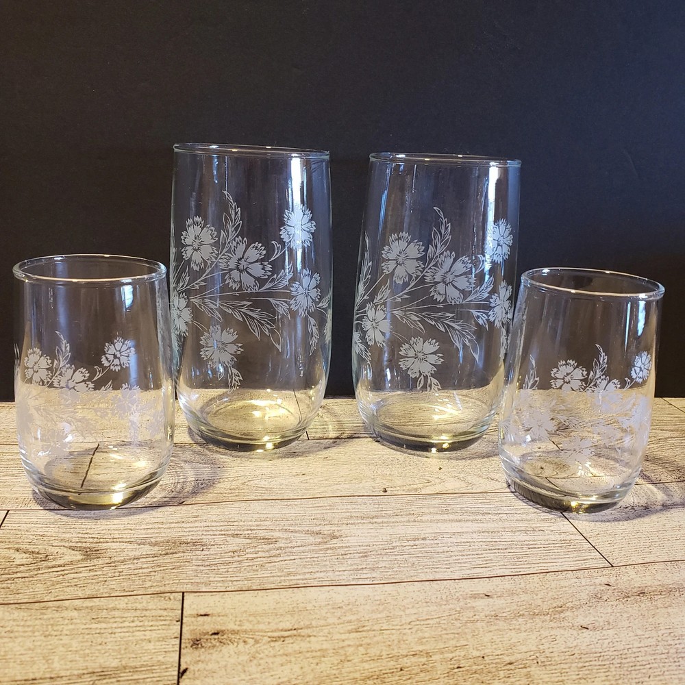 Vintage White Floral Drinking Glass Set Two Tumblers and Two Juice Glasses