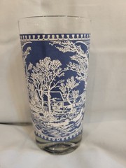 Blue White Clear Scenic Scrollwork Glass Tumbler, Round Shape, Glossy Finish