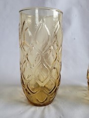 Set of 2 Amber Pressed Glass Leaf Pattern Textured Large Size 7″ Glass Excellent