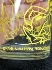 Vintage 1964 FLINTSONES YELLOW HANNA-BARBERA PRODUCTIONS INC 8oz JUICE GLASS