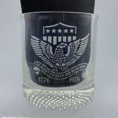 (4)VTG 2nd Amendment Right to Bare Arms Bicentennial Eagle Whiskey Rocks Glasses