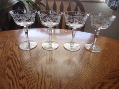 Etched Wine Wafer Stem Crystal Floral 7 Oz – Set of 4