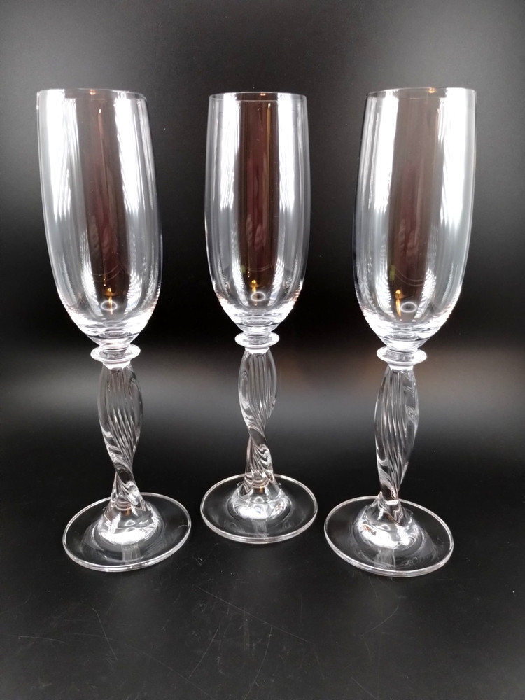 (3) MIKASA CRYSTAL~»Alessandra»~Champagne Flutes~Twisted Stem~9.5″~EXCELLENT
