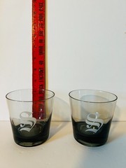 VTG MONOGRAMMED «S» GLASS TUMBLER Smoke Black Set of 2