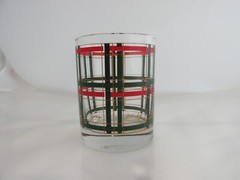 Georges Briard Rocks Glass Double Old Fashioned Red Green Gold Plaid 12oz Xmas