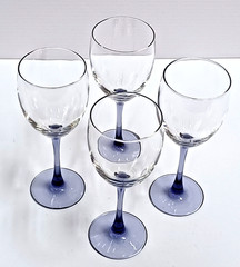 Vintage Amethyst Purple Stem & Base Wine Glasses 7 3/4” Set of 4