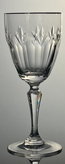 Lovely ROYAL DEVON Gold by Gorham Crystal Wine Glass 6 7/8″ EUC