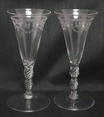 Georgian AIR TWIST STEM WINE GLASSES – Beautifully Engraved – Set of 2 – 7 1/2″