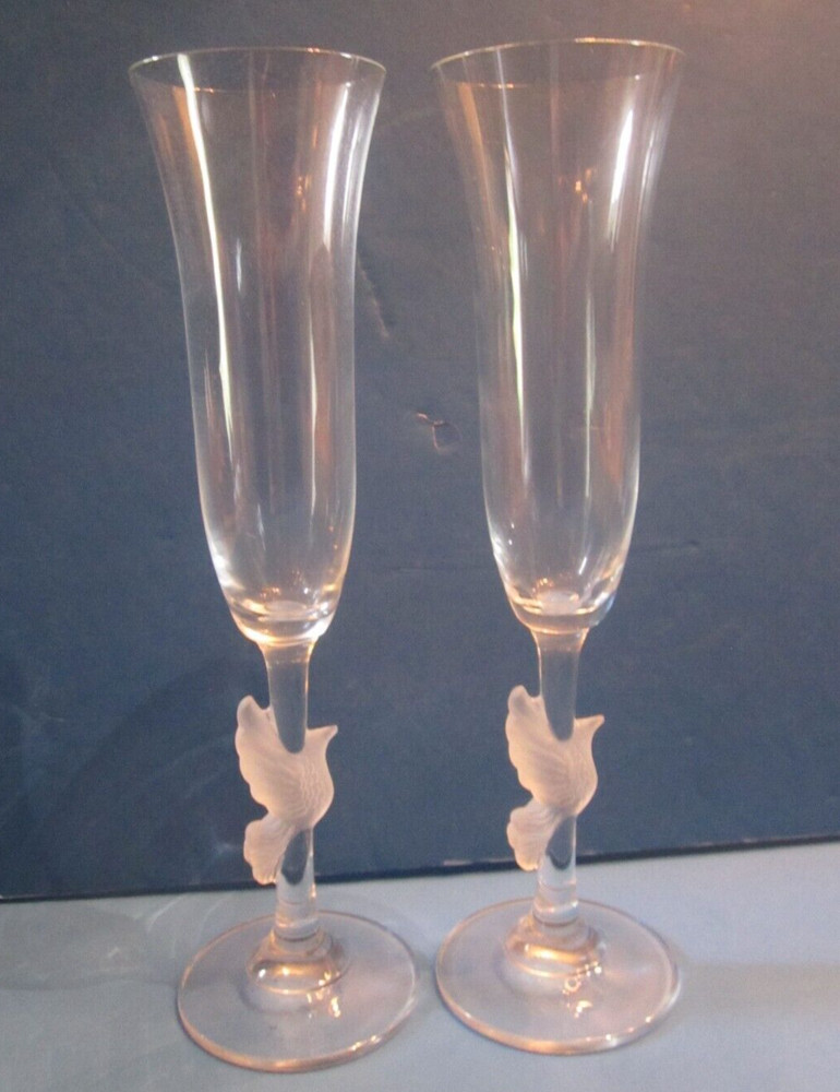 2 GORHAM AMORE DOVE Crystal Toasting Champagne Flutes Wedding Love Birds