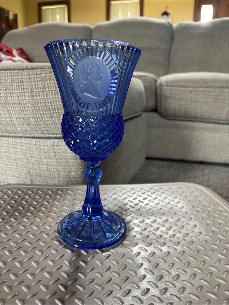 Vintage 1976 Avon Fostoria George Washington Cobalt Blue wine Goblet- 8″