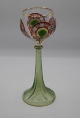 MOSER GLASS BOHEMIA ANTIQUE INTAGLIO GOLD RED TRUMPET STEM GOBLET PEACOCK 7.5″