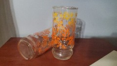Vtg Flat Tumblers Bright Orange Yellow Ombre Floral Flowers Glasses Retro