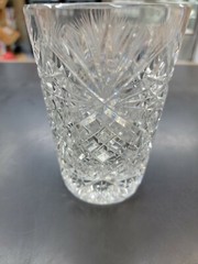 Glass Starburst Pressed 20 oz. Tumbler Glass.Weighs over2lbs Amazing Quality.
