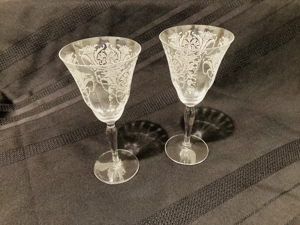 2 Old Morgantown ‘Carlton’ crystal etched water goblets 7 1/2″