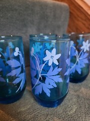 Vintage MCM Libbey Awesome Blue Daisy Juice Glasses 4” H Great Used Condition