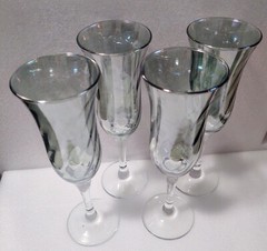 Iridescent Green Blue Turquoise Swirl Art Glass Champagne Flutes Set of 4