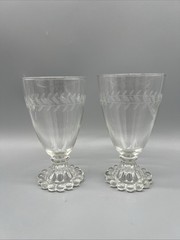 Set of 2 Anchor Hocking Boopie Glass 5.5” Cocktail Glasses Etched Laurel Leaf