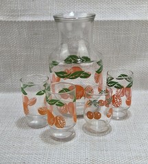 VTG Anchor Glass Orange Juice Pitcher Carafe & 4 Juice Glasses 1 Unmatched Glass