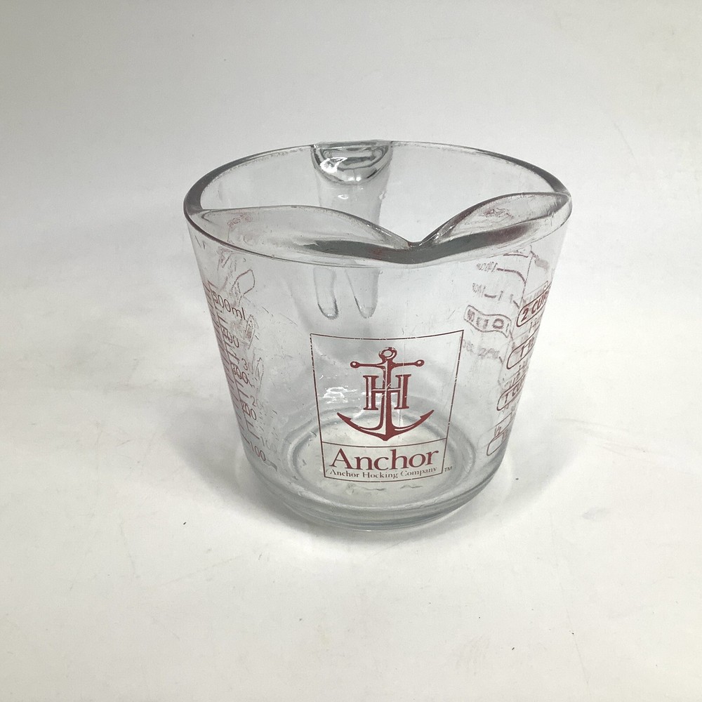 Anchor Hocking Glass Measuring Cup 2 Cup D Handle #698 Red Lettering