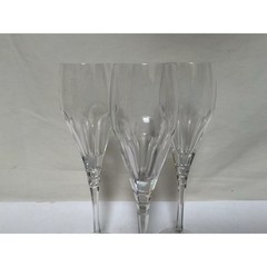 Vintage Set of 3 Oscar De la Renta Cut Crystal Thin Stemmed Wine Glass Clear