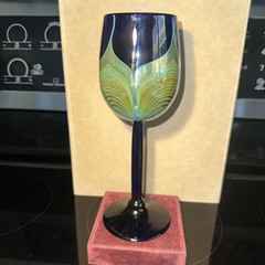 Steven Correia Pulled Feather Cobalt Blue Wine / Water Goblet Glass 8 3/4″H~MINT