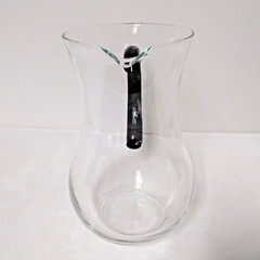 Black Handle Clear Pitcher – Domino Signature Cristal D’Arques-Durand Luminarc