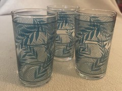 3 Vintage Art Deco MCM Green Leaf Clear Juice Glasses 3-3/4”
