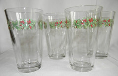 Vintage Set Gibson Christmas Charm Holiday Holly Berry Glasses Tumblers 4PC