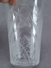 English Stourbridge Engraved Bee & White Juice Tumbler Glass Circa 1880-1900