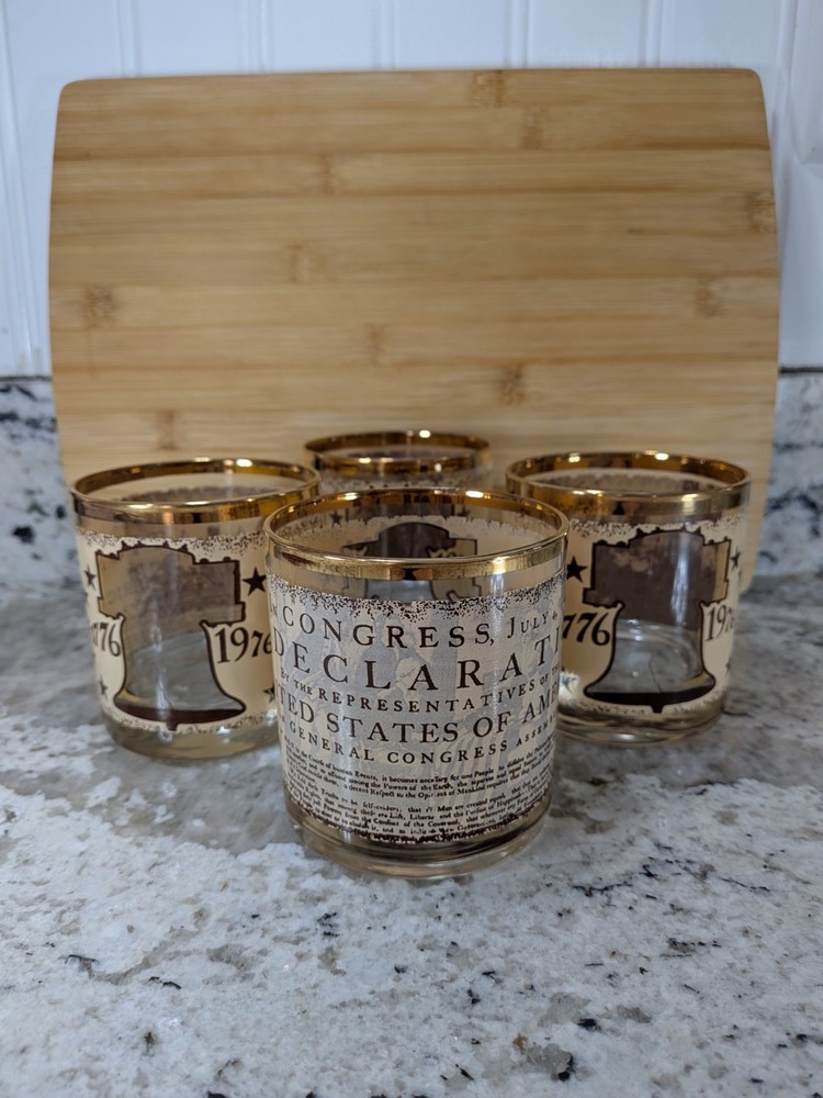 SET OF 4 Vintage 1976 Bicentennial Declaration of Independence Glass 3.5” tall