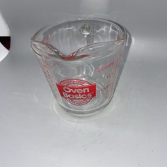Measuring Cup Anchor Hocking OVEN BASICS #498 1 Pint (2-Cup) Glass