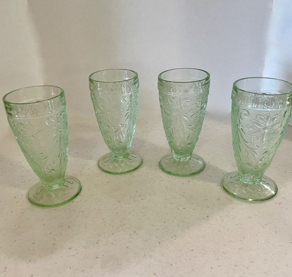 4 Tiara Chantilly Green Footed Tea Tumblers Sandwich Pattern Indiana Glass Co